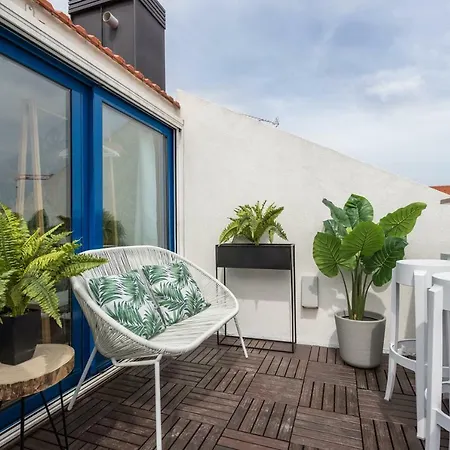 Rossio Penthouse Three-bedroom W/ River View And Parking - By Lu Holidays *