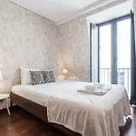 Rossio Penthouse Three-bedroom W/ River View And Parking - By Lu Holidays * Lisboa