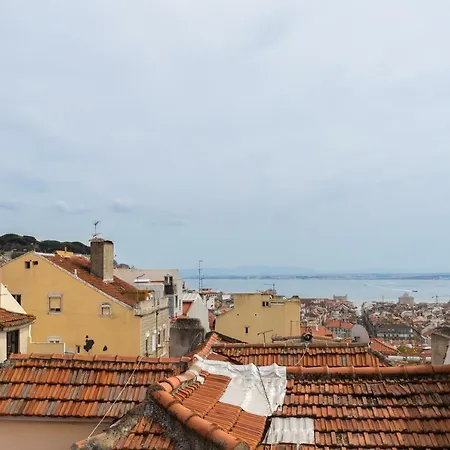 Rossio Penthouse Three-bedroom W/ River View And Parking - By Lu Holidays Lisbona