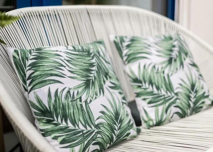 Rossio Penthouse Three-bedroom W/ River View And Parking - By Lu Holidays شقة