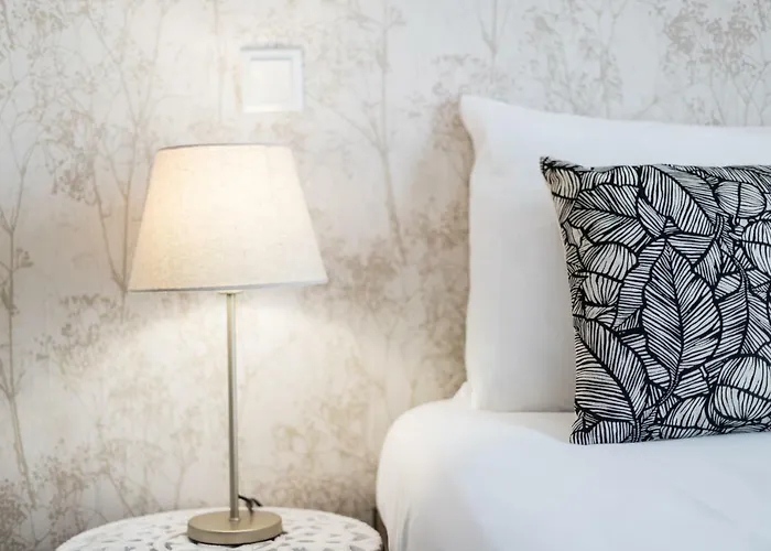 Rossio Penthouse Three-bedroom W/ River View And Parking - By Lu Holidays شقة Lisboa