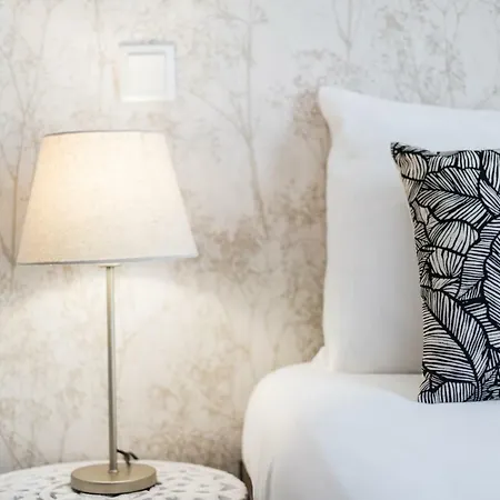 Rossio Penthouse Three-bedroom W/ River View And Parking - By Lu Holidays 公寓 Lisboa